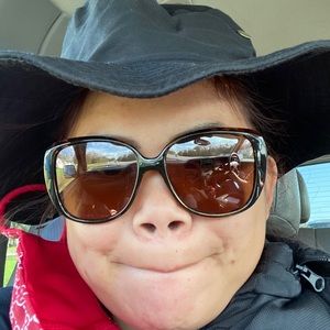 Meet your Posher, Len